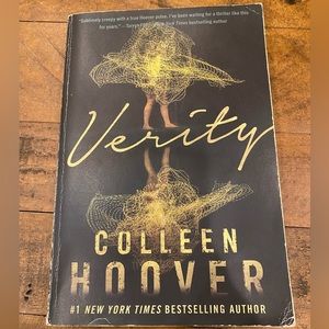 Verity by Colleen Hoover. Like new condition